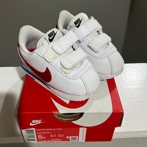 Nike Cortez. Velcro 5c